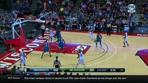 Zach LaVine Slams Home the Alley-Oop