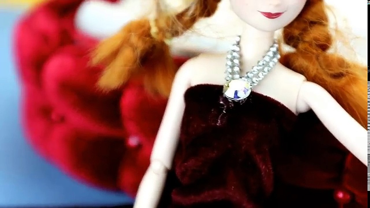 DIY Barbie Dresses  Barbie Clothes Life Hacks
