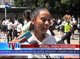 Disciplinadamente, unos 120 estudiantes del Instituto Enrique Flores de Managua, ensayan todos los días la coreografía que deben presentar en la plaza 22 de ago