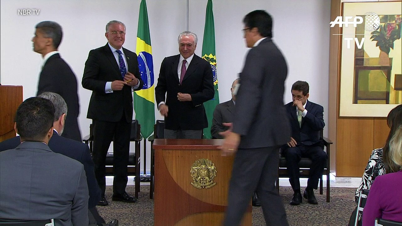 Temer pede tolerância
