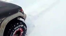 Mitsubishi Pajero Open the Road - Deep Snow