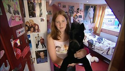 The Stables S01E03 (2004)