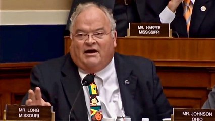 Hilarious - Rep. Billy Long Drowns Out Protester With Auctioneer Call