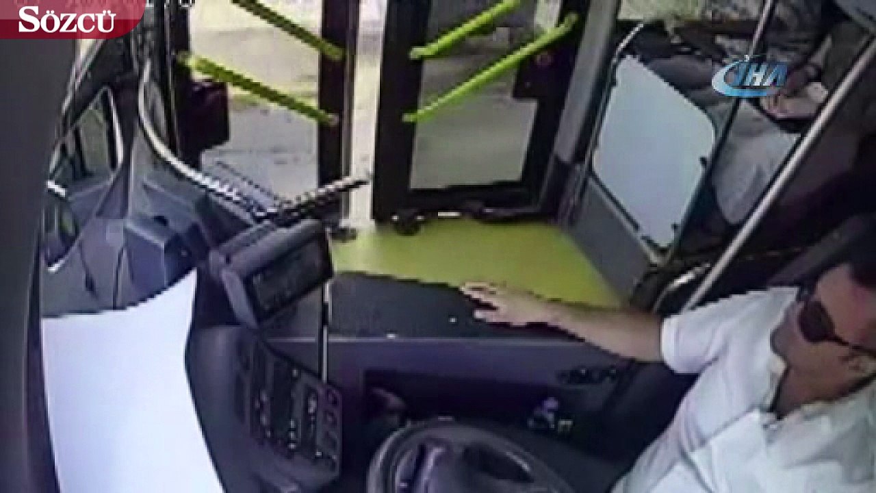 Otobüsü durdurup görme engelli vatandaşı yolun karşısına geçirdi
