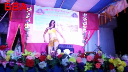 গ্রামে মধ্য রাতে যাত্রা নামের রঙ্গমঞ্চে কি নাচ চলে  |  Midnight recording dance Super ঈাজদূোী