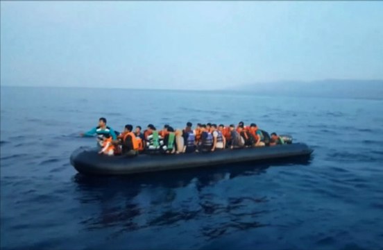 Sahil Güvenlik Ekipleri Afgan Mültecileri Böyle Kurtardı