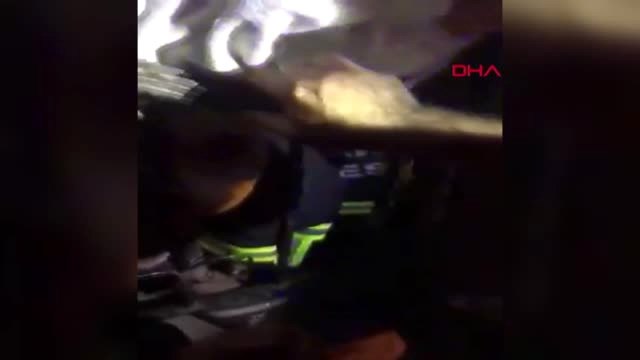 Batman Batman'da Eline Korkuluk Demiri Saplanan Çocuk Kesilen Demir ile Birlikte Hastaneye...