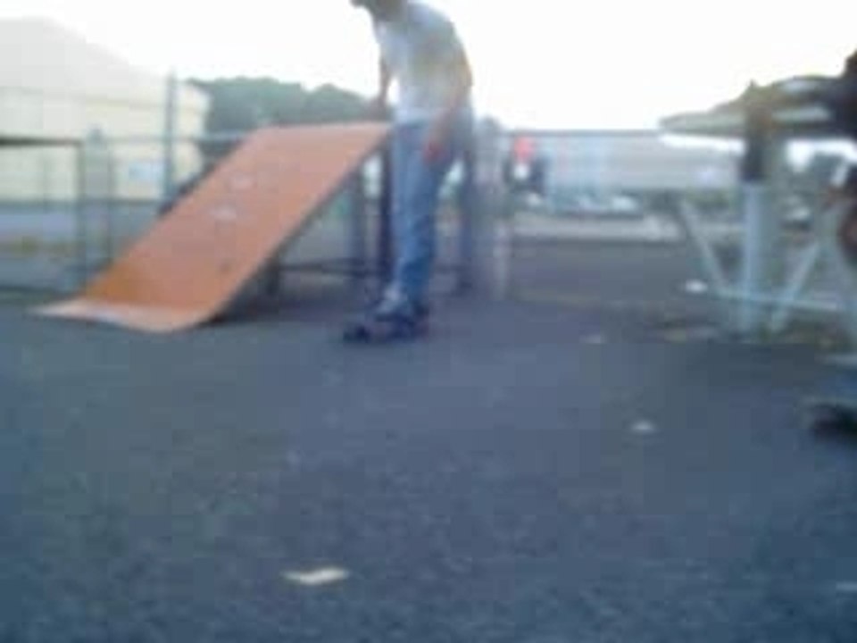 Moi [double flip]