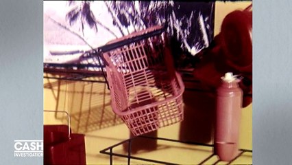 Dans les années 50, les Français découvraient le plastique à la télé. Regardez un extrait du prochain numéro de "Cash Investigation"
