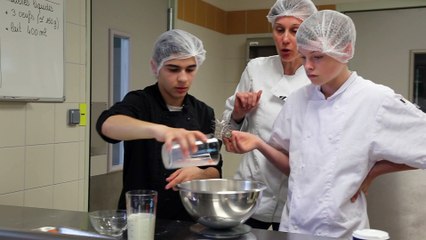 SEGPA. Un atelier Hygiène, alimentation et services