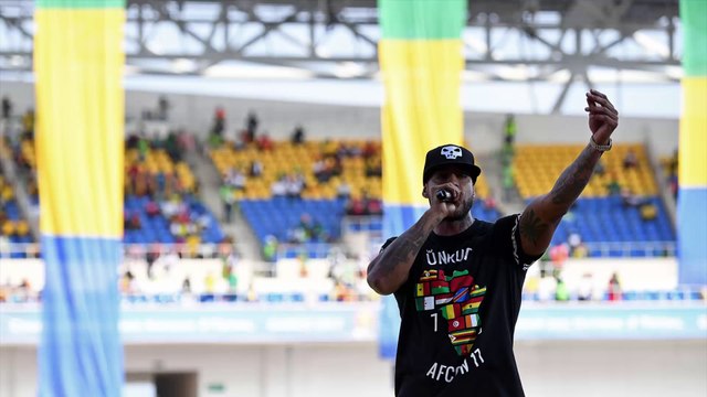 Booba et Kaaris : JoeyStarr était présent à Orly lors de leur bagarre