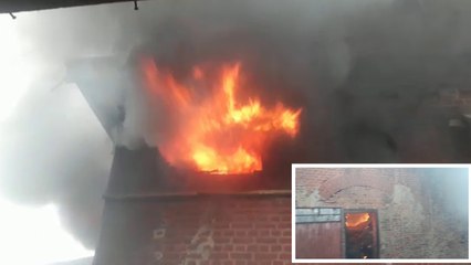 बिहार: दानापुर में एक गोडाउन मं लगी भीषण आग, दमकल की 7 गाड़ियां मौके पर