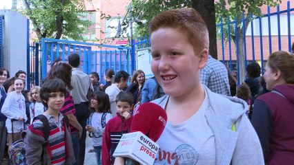Alumnos de infantil y primaria comienzan el curso con ilusión
