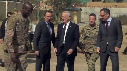 Jim Mattis faz visita surpresa ao Afeganistão
