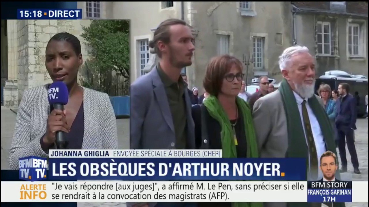 Je Suis Tres Fier De Mon Fils Le Pere D Arthur Noyer S Est Exprime Lors Des Obseques Du Jeune Caporal Video Dailymotion