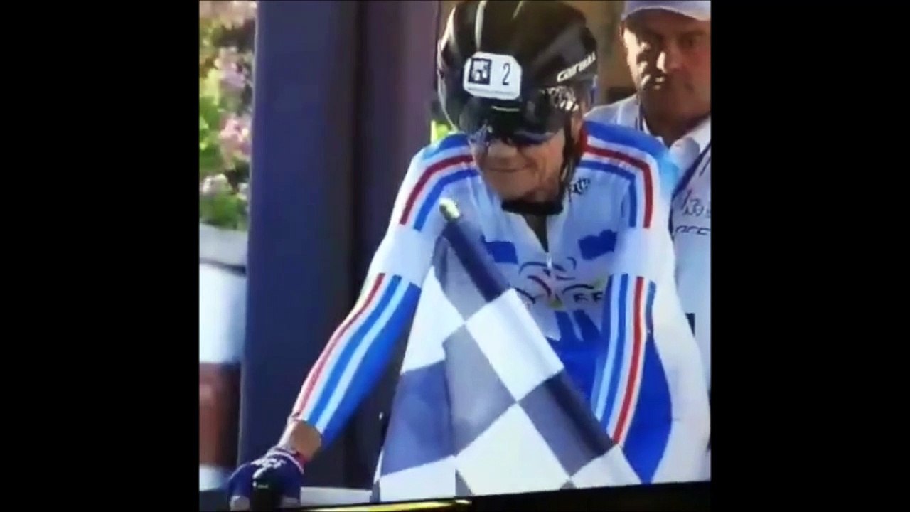 Enorme gamelle d'un cycliste de 70 ans au départ d'une course