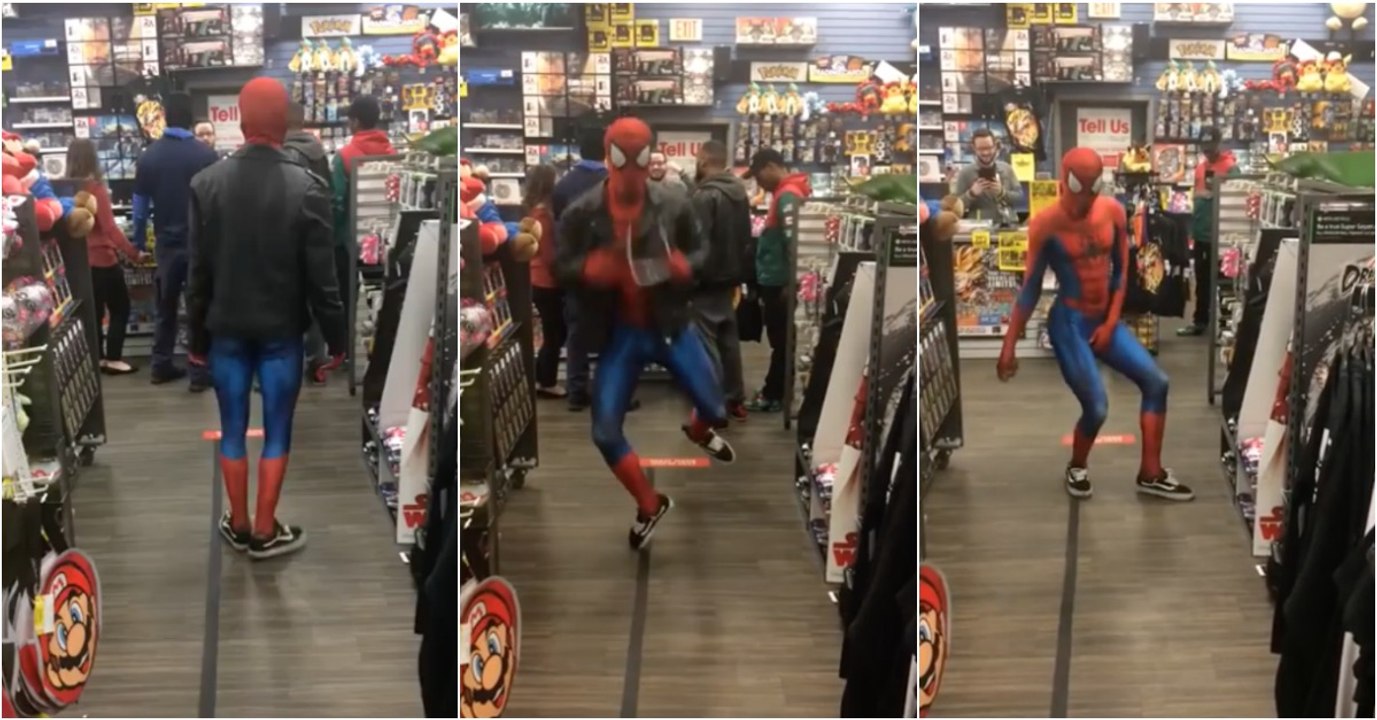 Homem-Aranha não resiste ao ouvir "Take On Me"...