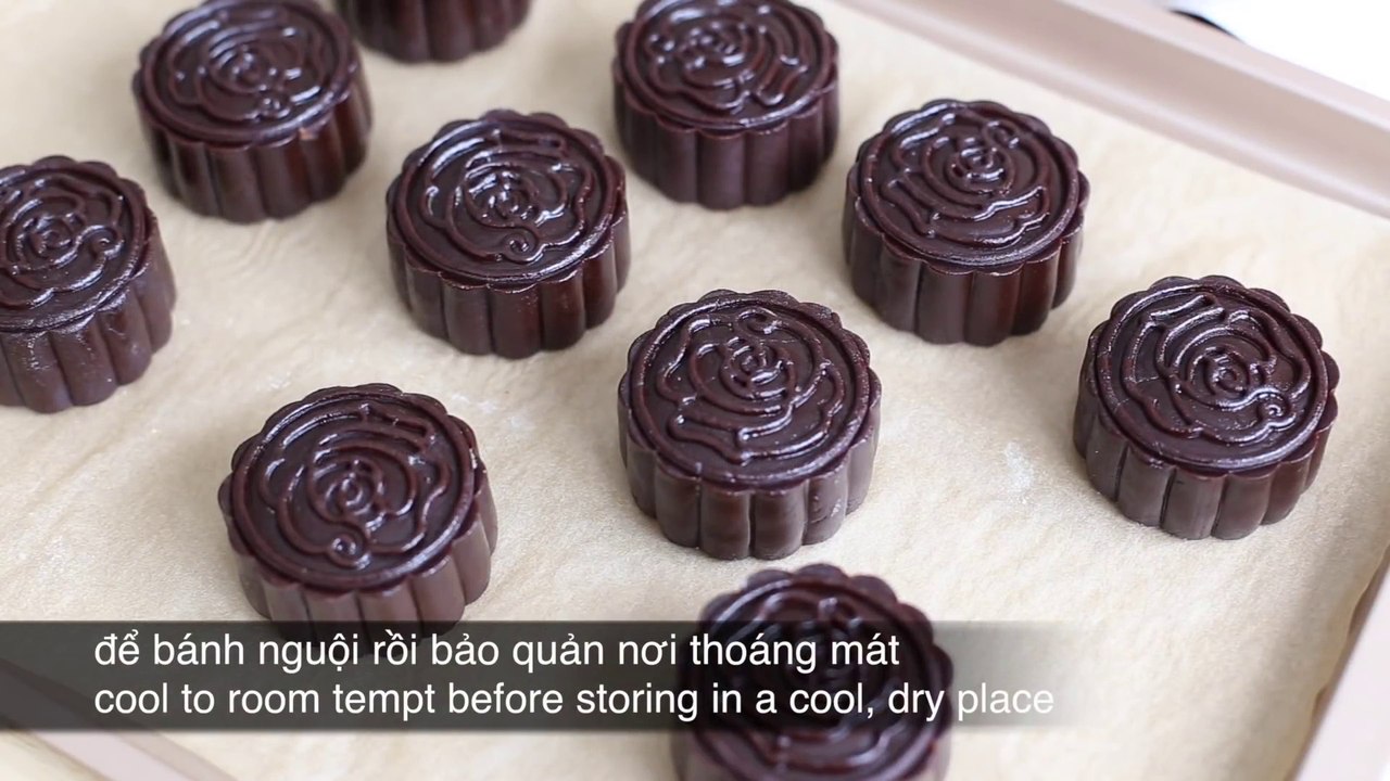 Cách làm BÁNH TRUNG THU NHÂN TIRAMISU kiểu quý tộc vô cùng độc đáo mà cực dễ làm