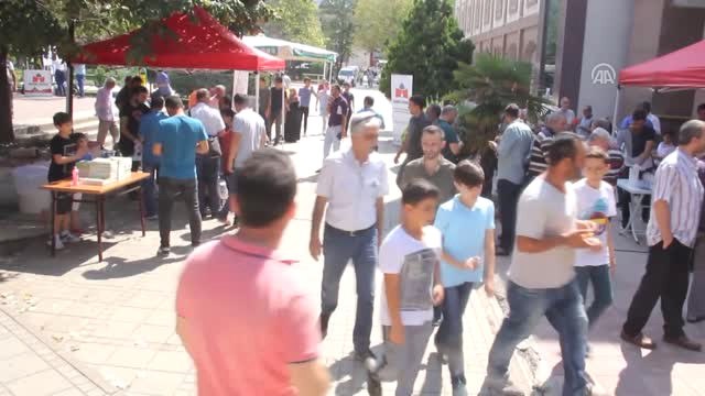 Kanuni Sultan Süleyman İçin Lokma Dağıtıldı