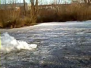 Klein rookbommetje (pingpong balletjes)