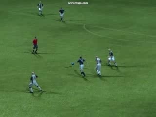 frappe enorme de cambiasso sur pes2008