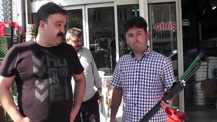 Kumruyu güneşten şemsiyeyle korumuştu - İZMİR