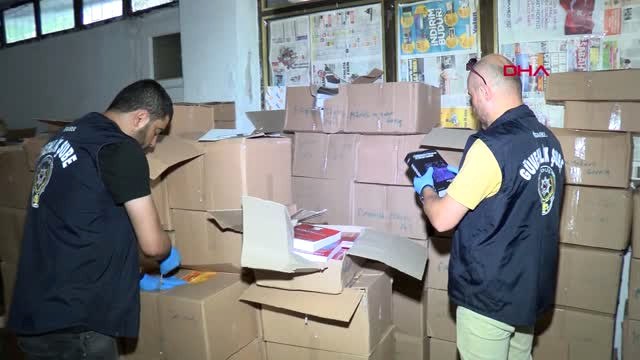 İstanbul İstanbul'da 1,5 Milyon TL'lik Korsan Kitap Operasyonu