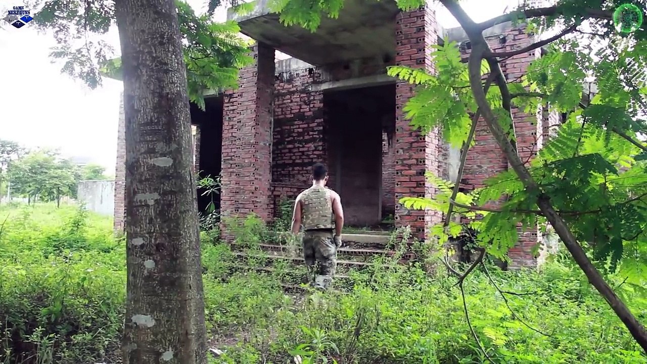 LTT Game Nerf War : Captain Marvel Winter SEAL X warriors Nerf Guns Fight Criminal Group