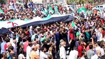 İdlib’de rejim karşıtı gösteriler düzenlendi