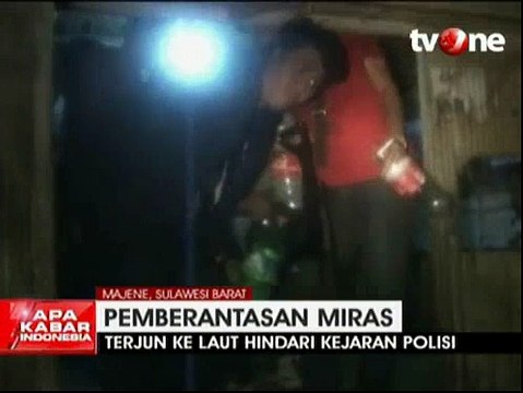 Digrebek Polisi Saat Pesta Minuman Keras, Preman Terjun ke Laut