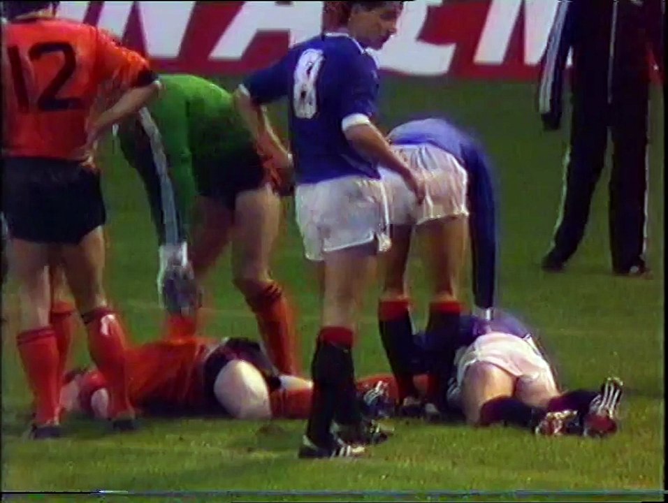 28/10/1984 - Dundee United v Rangers - Scottish League Cup Final - Full Match (2nd Half)