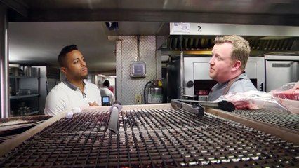 A Trip to Michael Jordan's Steakhouse With Chicago Bears DE Roy Robertson-Harris