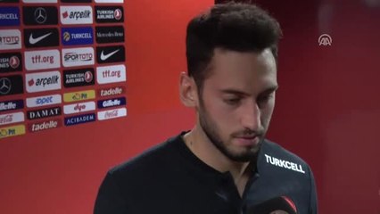 Milli Futbolcu Hakan Çalhanoğlu: "İsveç Maçında Varımızı Yoğumuzu Ortaya Koymalıyız"