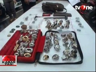 Dua Pencuri Batu Akik Dibekuk Polisi