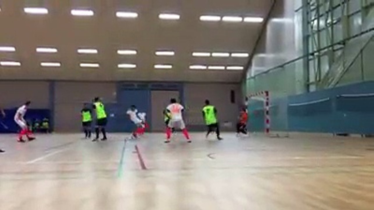 Premier But du Phoenix Evere 3