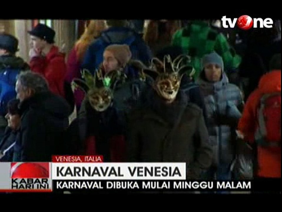 Semarak Pesta Kostum di Venesia