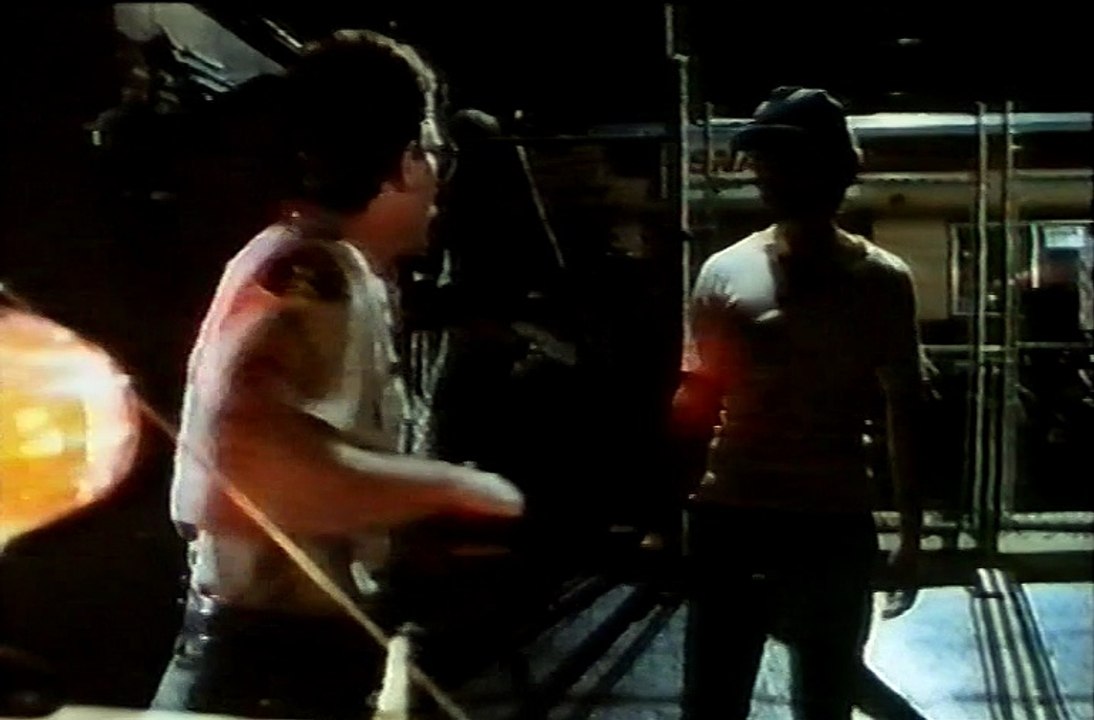 Dead Bang (1989) - VHSRip - Rychlodabing (2.verze)