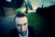 Live/Streaming Taskmaster Season 7 Episode 2 : My eyes are circles