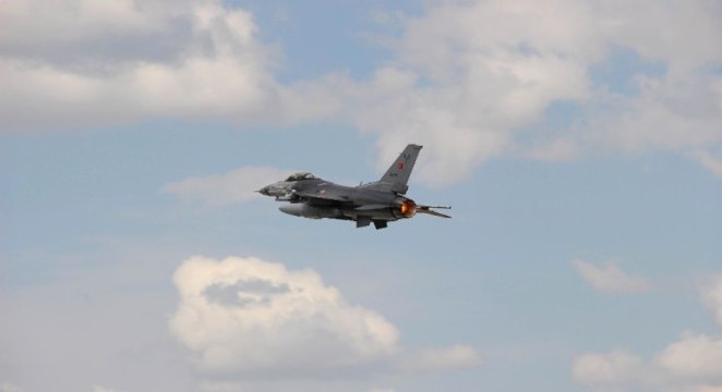 Türk Silahlı Kuvvetlerince Irak'ın Kuzeyindeki Hakurk Bölgesine Düzenlenen Hava Harekatında Silahlı...