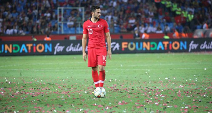 Milli Futbolcu Hakan Çalhanoğlu: Bu Seviyede Bunları Atmam Lazım, Mazereti Yok