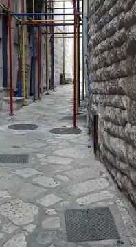 Un ratto a spasso nel centro storico di Andria