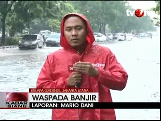 Hujan Mengguyur Jakarta, Air 30 Cm Menggenangi Wilayah Kelapa Kading
