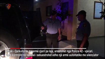 Me armë në brez dhe një automatik me selenciator në shtëpi, arrestohet 42-vjeçari në Shijak