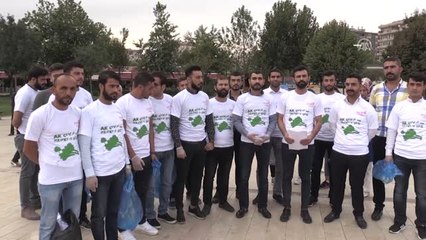 AK Parti'li Gençlerden Temizlik Seferberliği