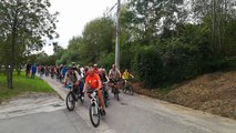 Estaimpuis : l'arrivée du Beau Vélo pour l'équipe de la RTBF