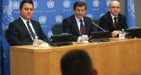 Ankara Kulislerini Sallayan "Yeni Parti Kuracaklar" İddiasına Eski Bakan Mehmet Şimşek'ten Yanıt Geldi