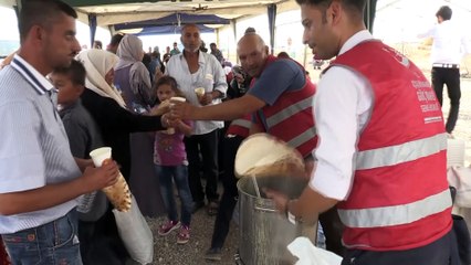 Adıyaman'daki çadır kentten ayrılan Suriyeliler Kilis'e ulaştı