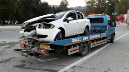 Kontrolden çıkan araç takla attı: 2 yaralı