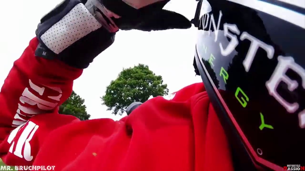 Motorcycle Crashes and Mishaps 2018 & Motorbike vs  Car - Near Miss -- Mirror Smash [EP#38]