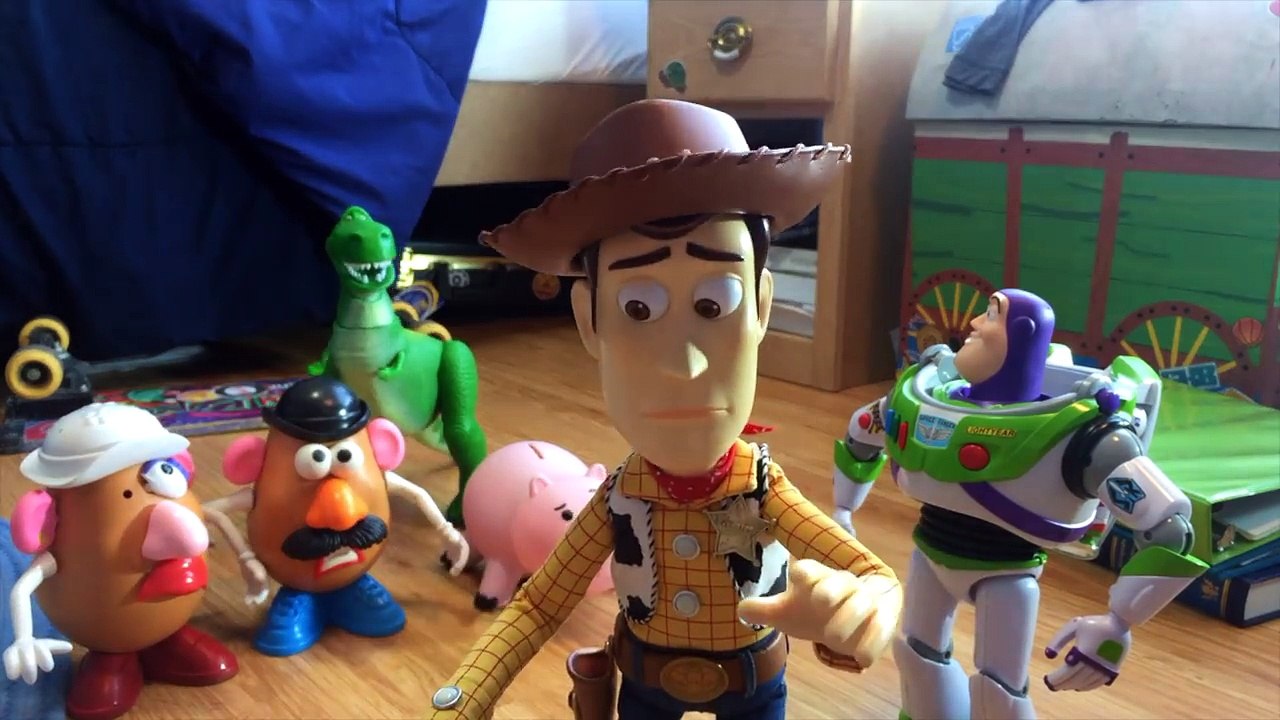 Toy Story 3 IRL Trailer